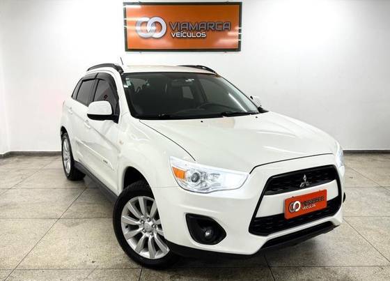 MITSUBISHI ASX 2.0 4X2 16V GASOLINA 4P AUTOMÁTICO MITSUBISHI ASX 2.0 4X2 16V GASOLINA 4P AUTOMÁTICO
